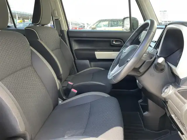 スズキ クロスビー HYBRID MZ 石川県 2019(平31)年 3.2万km ベージュ 社外メモリーナビ/社外CD/DVD/フルセグTV/バックカメラ/LEDヘッドライト/ETC/ドライブレコーダー/スマートキー/プッシュスタート/レーダーブレーキ/クルーズコントロール/純正アルミホイール/シートヒーター/保証書