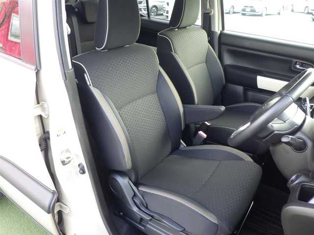 スズキ クロスビー HYBRID MZ 千葉県 2019(平31)年 3.2万km キャラバンアイボリーパールメタリック/ブラック 2トーンルーフ 175/60R16/スズキセーフティサポート/クルーズコントロール/アイドリングストップ/社外メモリーナビ/地デジTV/【DVD/CD再生機能　Bluetooth接続】/バックカメラ/前席シートヒーター/革巻きステアリング/パドルシフト/ETC/LEDヘッドライト/フォグライト/ウインカーミラー/純正16インチアルミホイル/サイド/カーテンエアバッグ/スマートキー