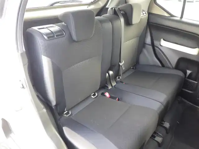 スズキ クロスビー HYBRID MZ 千葉県 2019(平31)年 3.2万km キャラバンアイボリーパールメタリック/ブラック 2トーンルーフ 175/60R16/スズキセーフティサポート/クルーズコントロール/アイドリングストップ/社外メモリーナビ/地デジTV/【DVD/CD再生機能　Bluetooth接続】/バックカメラ/前席シートヒーター/革巻きステアリング/パドルシフト/ETC/LEDヘッドライト/フォグライト/ウインカーミラー/純正16インチアルミホイル/サイド/カーテンエアバッグ/スマートキー