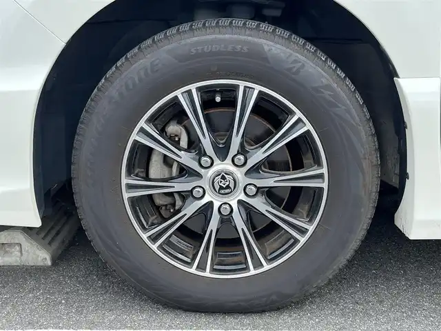 日産 セレナ HWS S HV Vセレ +Sefty 奈良県 2015(平27)年 7.1万km ブリリアントホワイトパール 純正フルセグナビ　/Ｂｌｕｅｔｏｏｔｈ　/ＣＤ／ＤＶＤ　/ＥＴＣ /クルーズコントロール /全方位モニター　/純正フロアマット　/純正ＬＥＤヘッドライト　/レーンキープアシスト　/両側パワースライドドア　/フォグランプ