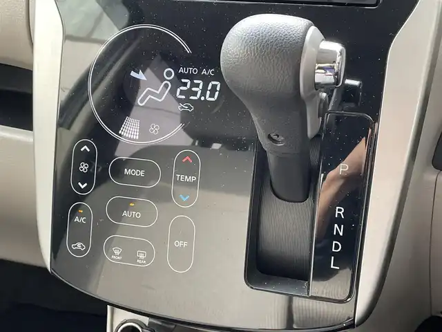 日産 デイズ X 岐阜県 2018(平30)年 3.3万km アイスブルー (株)IDOMが運営する【じしゃロン多治見店】の自社ローン専用車両になります。こちらは現金またはオートローンご利用時の価格です。自社ローンご希望の方は別途その旨お申付け下さい。/アラウンドビューモニター/コーナーセンサー/衝突軽減ブレーキ/アイドリングストップ