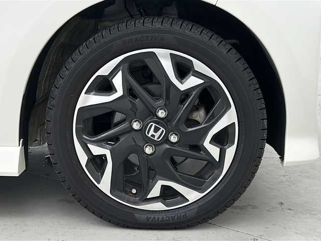 ホンダ Ｎ ＢＯＸ カスタム G L ターボ ホンダセンシング 宮城県 2018(平30)年 3.9万km プレミアムホワイトパールⅡ 禁煙車/Honda SENSING/・衝突軽減ブレーキ/・路外逸脱抑制機能/・先行車発進お知らせ機能/・アダプティブクルーズコントロール/・車線維持支援システム/・オートハイビーム/純正7型ナビ/・BT.CD.DVD.SD.USB/・フルセグTV/バックカメラ/両側パワースライドドア/ハーフレザーシート/ビルトインETC/プッシュスタート/スマートキー×2/アイドリングストップ/横滑り防止/LEDヘッドライト/LEDフォグライト/ステアリングスイッチ/純正フロアマット/純正15インチAW/ドアバイザー