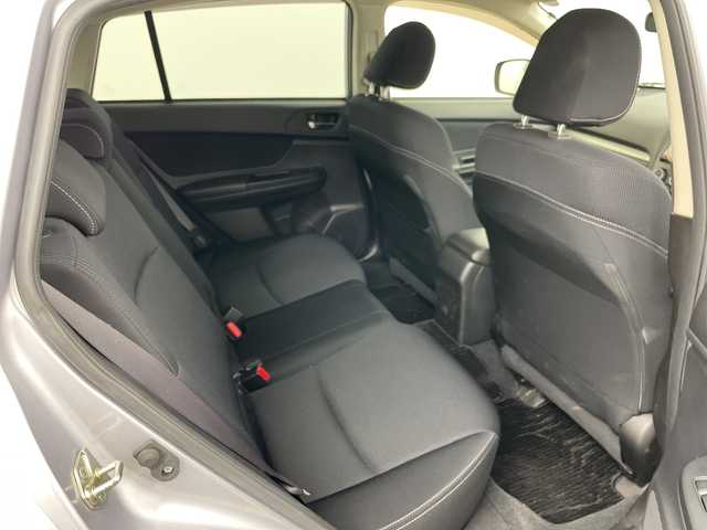 スバル インプレッサ スポーツ 1．6i－L 道央・札幌 2012(平24)年 6.2万km アイスシルバーメタリック ・4WD/・寒冷地仕様/・純正ナビ&CD&DVD&SD&BT&TV/・バックカメラ/・ETC/・ドアミラーヒーター/・HIDヘッドライト/・スマートキー/・スペアキー/・純正15インチAW/・スタッドレス積込