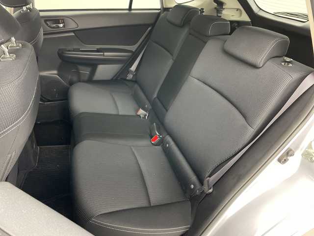 スバル インプレッサ スポーツ 1．6i－L 道央・札幌 2012(平24)年 6.2万km アイスシルバーメタリック ・4WD/・寒冷地仕様/・純正ナビ&CD&DVD&SD&BT&TV/・バックカメラ/・ETC/・ドアミラーヒーター/・HIDヘッドライト/・スマートキー/・スペアキー/・純正15インチAW/・スタッドレス積込