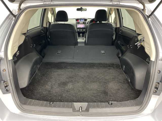 スバル インプレッサ スポーツ 1．6i－L 道央・札幌 2012(平24)年 6.2万km アイスシルバーメタリック ・4WD/・寒冷地仕様/・純正ナビ&CD&DVD&SD&BT&TV/・バックカメラ/・ETC/・ドアミラーヒーター/・HIDヘッドライト/・スマートキー/・スペアキー/・純正15インチAW/・スタッドレス積込