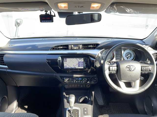 トヨタ ハイラックス Z 岩手県 2021(令3)年 4.5万km オキサイドブロンズM ワンオーナー 寒冷地仕様 GRバンパーカバー セーフティセンス ナビ バックC フルセグ ドライブレコーダー レーダークルーズコントロール ダウンヒルアシスト オートLEDライト フォグランプ 純正17AW スマートキー