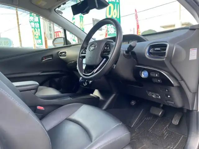 トヨタ プリウス S ツーリングセレクション 山口県 2022(令4)年 3.2万km プラチナホワイトパールマイカ 登録時走行距離/　【31909km】/ワンオーナー/保証書/取扱説明書/純正ナビ/CD/DVD/フルセグTV/Bluetooth/モデリスタ/バックカメラ/ドライブレコーダー/デジタルインナーミラー/レーダークルーズコントロール/D+N席シートヒーター/LEDヘッドライト/フォグライト/オートライト/オートマチックハイビーム/ETC2.0/スペアキー×1/エンジンスターター/ドアバイザー/純正フロアマット