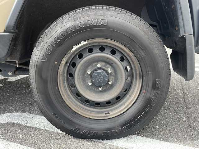 トヨタ ＦＪクルーザー 広島県 2015(平27)年 9.1万km ベージュ/ホワイト /登録時走行距離/　　　　　　　90199キロ/4WD/純正ナビ/バックカメラ/地デジ/ETC/新車時整備手帳/　　【保証書】/取扱説明書/