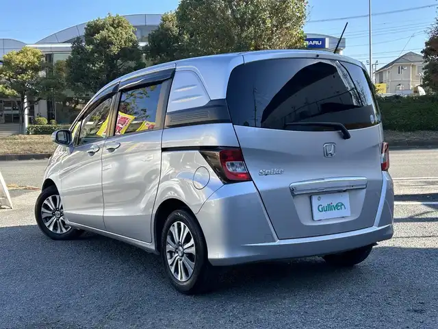 ホンダ フリード スパイク GL 神奈川県 2012(平24)年 8.7万km アラバスターシルバーメタリック ジャストセレクション/HDDインターナビ/・ワンセグTV/CD/MSV/DVD再生可/バックカメラ/ビルトインETC/両側パワースライドドア/クルーズコントロール/純正15インチAW/HIDヘッドライト/スマートキー/横滑り防止装置/ドアバイザー/純正フロアマット/保証書/取扱説明書/スペアキー×1