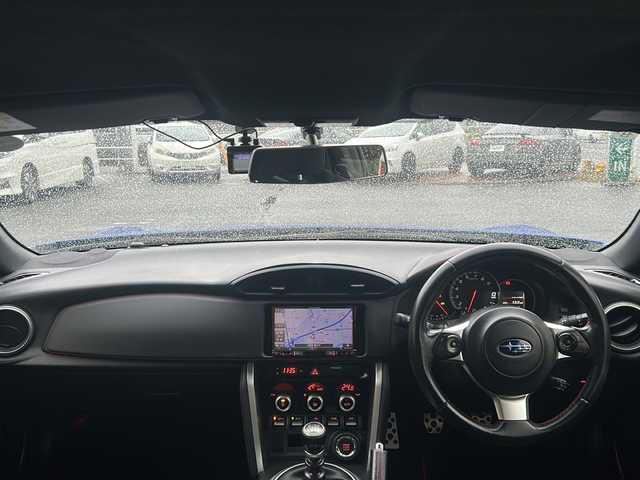 スバル ＢＲＺ S 大阪府 2018(平30)年 7.4万km WRブルーパール 純正ナビ(TV、BT、DVD)/バックカメラ/革巻きステアリング/ステアリングスイッチ/クルーズコントロール/電動格納ミラー/純正17インチアルミホイール/ETC