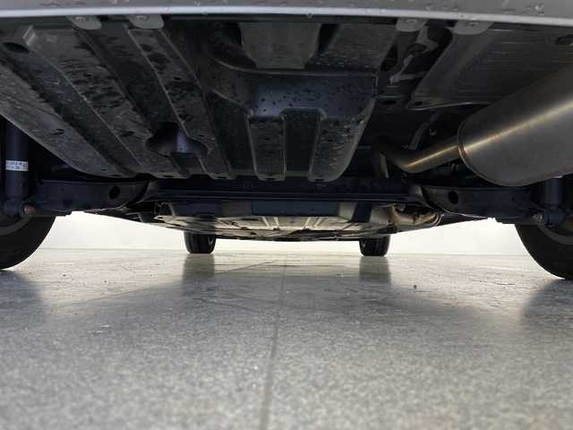 ホンダ フリード ハイブリット クロスター 長野県 2023(令5)年 2.9万km クリスタルブラックパール 純正メモリナビ（型番VXM-234VFi）/（フルセグTV＆CD＆DVD＆SD＆BL＆USB＆iPod＆AUX＆FM・AM）/バックカメラ/ホンダセンシング/・クルーズコントロール（追従あり）/・レーンキープアシスト/・衝突被害軽減システム/・クリアランスソナー/純正エンジンスターター/ビルトインETC/ドライブレコーダー（前後）/両側パワースライドドア/ワイパーデアイサー/LEDヘッドライト/フォグランプ/オートライト/シートヒーター（前席）/2列目サンシェード/純正フロアマット/15インチ純正アルミホイール/ドアバイザー/スマートキー