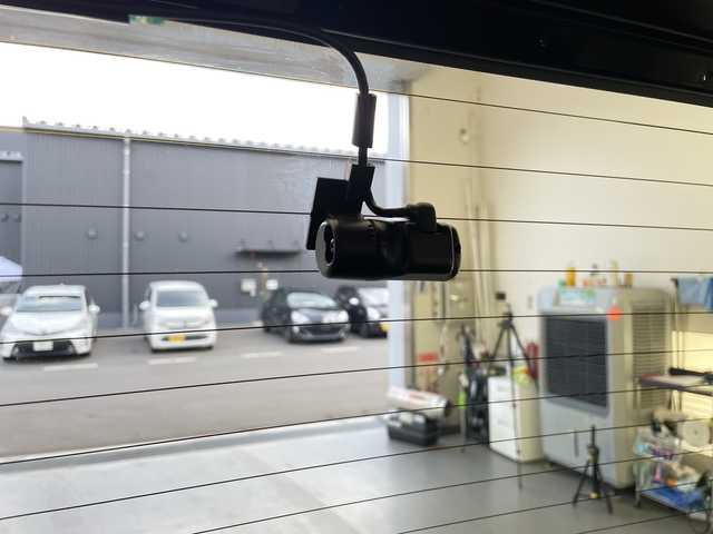 ホンダ フリード ハイブリット クロスター 長野県 2023(令5)年 2.9万km クリスタルブラックパール 純正メモリナビ（型番VXM-234VFi）/（フルセグTV＆CD＆DVD＆SD＆BL＆USB＆iPod＆AUX＆FM・AM）/バックカメラ/ホンダセンシング/・クルーズコントロール（追従あり）/・レーンキープアシスト/・衝突被害軽減システム/・クリアランスソナー/純正エンジンスターター/ビルトインETC/ドライブレコーダー（前後）/両側パワースライドドア/ワイパーデアイサー/LEDヘッドライト/フォグランプ/オートライト/シートヒーター（前席）/2列目サンシェード/純正フロアマット/15インチ純正アルミホイール/ドアバイザー/スマートキー