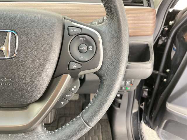 ホンダ フリード ハイブリット クロスター 長野県 2023(令5)年 2.9万km クリスタルブラックパール 純正メモリナビ（型番VXM-234VFi）/（フルセグTV＆CD＆DVD＆SD＆BL＆USB＆iPod＆AUX＆FM・AM）/バックカメラ/ホンダセンシング/・クルーズコントロール（追従あり）/・レーンキープアシスト/・衝突被害軽減システム/・クリアランスソナー/純正エンジンスターター/ビルトインETC/ドライブレコーダー（前後）/両側パワースライドドア/ワイパーデアイサー/LEDヘッドライト/フォグランプ/オートライト/シートヒーター（前席）/2列目サンシェード/純正フロアマット/15インチ純正アルミホイール/ドアバイザー/スマートキー