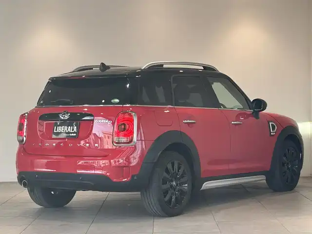ＭＩＮＩ ミニ クロスオーバー クーパー D 愛知県 2017(平29)年 6.6万km チリ・レッド 純正ナビ/バックカメラ/ビルトインETC/ドライブレコーダー/パワーバックドア/クルーズコントロール/LEDヘッドライト/LEDフォグランプ/追従クルーズコントロール