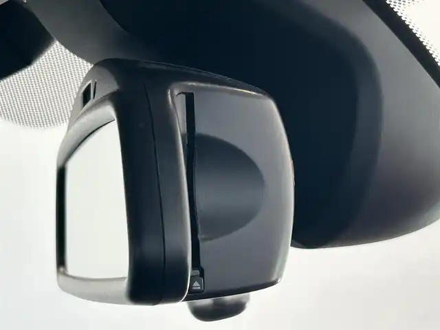 ＭＩＮＩ ミニ クロスオーバー クーパー D 愛知県 2017(平29)年 6.6万km チリ・レッド 純正ナビ/バックカメラ/ビルトインETC/ドライブレコーダー/パワーバックドア/クルーズコントロール/LEDヘッドライト/LEDフォグランプ/追従クルーズコントロール