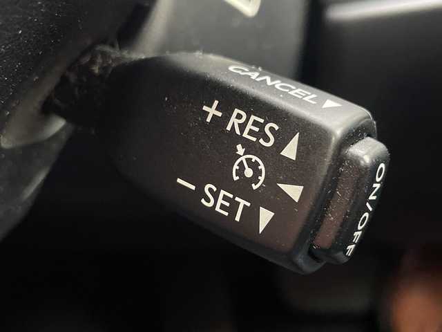 レクサス ＧＳ 250 Iパッケージ 愛知県 2012(平24)年 13万km ホワイトパールクリスタルシャイン サンルーフ/レスポンス製エアロ（フロント・サイド・リア)/純正メーカーナビ/フルセグTV・Bluetooth・DVD・CD・USB・AUX・FM・AM/バックカメラ/ビルトインETC/クルーズコントロール/パドルシフト/運転席メモリ付きパワーシート/前席シートヒーター/前席ベンチレーターシート/ステアリングスイッチ/オートライト/LEDライト/LEDフォグランプ/純正フロアマット/純正ドアバイザー/保証書/取扱説明書/スペアスマートキー