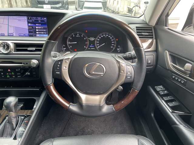 レクサス ＧＳ 250 Iパッケージ 愛知県 2012(平24)年 13万km ホワイトパールクリスタルシャイン サンルーフ/レスポンス製エアロ（フロント・サイド・リア)/純正メーカーナビ/フルセグTV・Bluetooth・DVD・CD・USB・AUX・FM・AM/バックカメラ/ビルトインETC/クルーズコントロール/パドルシフト/運転席メモリ付きパワーシート/前席シートヒーター/前席ベンチレーターシート/ステアリングスイッチ/オートライト/LEDライト/LEDフォグランプ/純正フロアマット/純正ドアバイザー/保証書/取扱説明書/スペアスマートキー