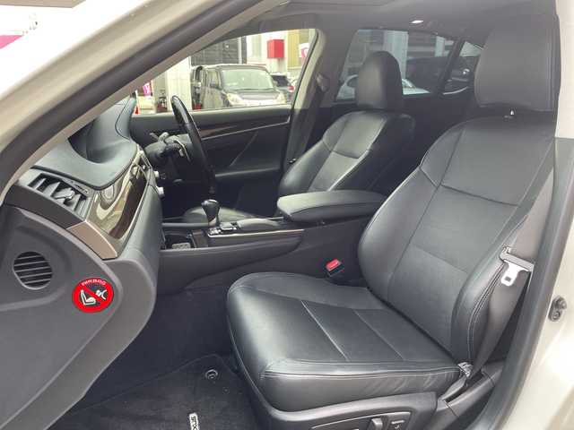 レクサス ＧＳ 250 Iパッケージ 愛知県 2012(平24)年 13万km ホワイトパールクリスタルシャイン サンルーフ/レスポンス製エアロ（フロント・サイド・リア)/純正メーカーナビ/フルセグTV・Bluetooth・DVD・CD・USB・AUX・FM・AM/バックカメラ/ビルトインETC/クルーズコントロール/パドルシフト/運転席メモリ付きパワーシート/前席シートヒーター/前席ベンチレーターシート/ステアリングスイッチ/オートライト/LEDライト/LEDフォグランプ/純正フロアマット/純正ドアバイザー/保証書/取扱説明書/スペアスマートキー