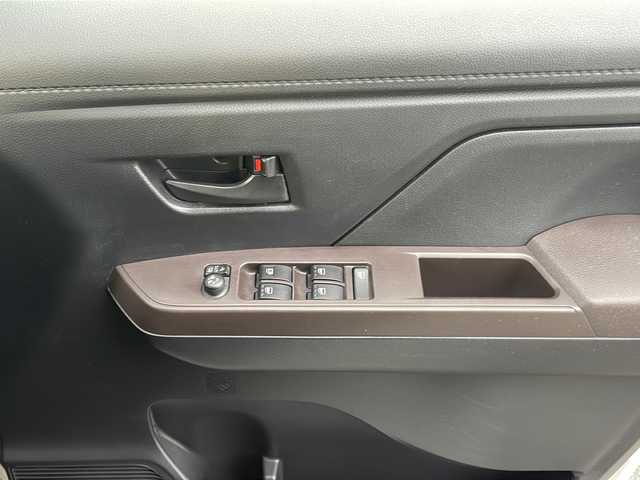 トヨタ ルーミー G コージーエディション 福岡県 2018(平30)年 7.7万km パール 純正７インチナビ/バックカメラ/Bluetooth/フルセグＴＶ/CD再生機能有/両側パワースライドドア/ドライブレコーダー/ステアリングリモコン/クルーズコントロール/レーダーブレーキ/コーナーセンサー/スペアキー