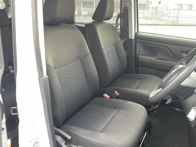 トヨタ ルーミー G コージーエディション 福岡県 2018(平30)年 7.7万km パール 純正７インチナビ/バックカメラ/Bluetooth/フルセグＴＶ/CD再生機能有/両側パワースライドドア/ドライブレコーダー/ステアリングリモコン/クルーズコントロール/レーダーブレーキ/コーナーセンサー/スペアキー
