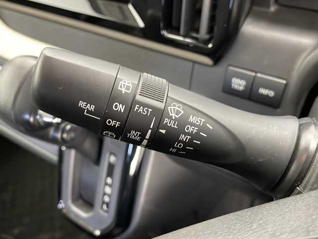 スズキ ソリオ HV MX 長野県 2023(令5)年 6.4万km ピュアホワイトP 4WD/社外メモリナビ&USB&BT/アダプティブクルーズコントロール/レーンキープアシスト/車線逸脱警報/衝突軽減ブレーキ/アイドリングストップ/片側パワースライドドア/ステアリングスイッチ/2列目サンシェード/バックカメラ/ハロゲンライト/電動格納ミラー/ドアミラーヒーター/純正15インチAW装着/純正フロアマット/プッシュスタート/スマートキー