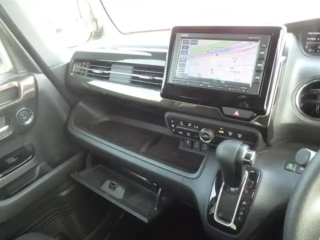 ホンダ Ｎ ＢＯＸ カスタム G EX ホンダセンシング 千葉県 2018(平30)年 1万km プレミアムグラマラスブロンズP ホンダセンシング/・衝突軽減ブレーキ（CMBS）/・車線維持支援システム（LKAS）/・アダプティブクルーズコントロール（ACC）/・後方誤発進抑制機能/・誤発進抑制機能/両側パワースライドドア/純正メモリーナビ　/【CD再生機能　Bluetooth接続】/バックカメラ/ステアリングスイッチ/ETC/LEDヘッドライト/ウインカーミラー/リアコーナーセンサー/純正14インチアルミホイル/サイド/カーテンエアバッグ/スマートキー