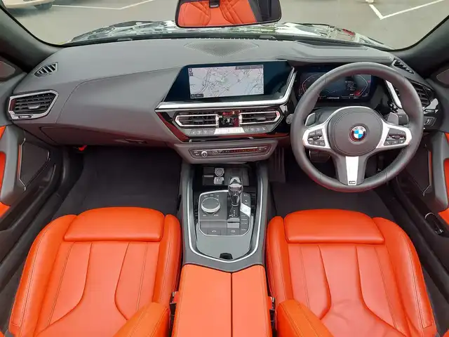 ＢＭＷ Ｚ４ sDrive20i Mスポーツ 東京都 2020(令2)年 3.4万km サファイアブラックP 純正ナビ/フルセグTV/バックカメラ/ドライブレコーダー　VREC-DZ200/レッドレザーシート/シートヒーター/パドルシフト/ワイヤレス充電器/LEDヘッドライト/オートライト/横滑り防止装置/レーンアシスト/盗難防止装置/衝突軽減システム/BSM/HUD/18インチ純正アルミホイール/純正フロアマット