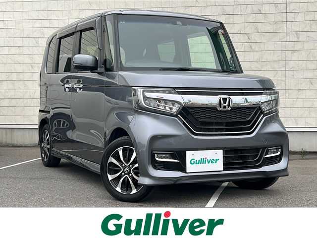 ホンダ Ｎ ＢＯＸ カスタム G L ホンダセンシング 茨城県 2020(令2)年 5.3万km シャイニンググレーM 純正SDナビ＆地デジTV【VXM-204VFi】/(地デジTV・CD・DVD・BT・ラジオ再生)/社外ドライブレコーダー（フロント・リヤ）/社外ETC/被害軽減システム/プッシュスタート/バックカメラ/コーナーセンサー/サイドエアバック、カーテンシールドエアバック/片側パワースライドドア