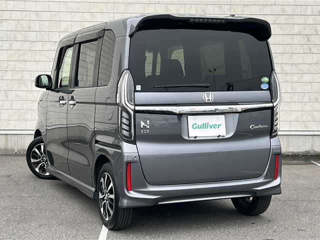 ホンダ Ｎ ＢＯＸ カスタム G L ホンダセンシング 茨城県 2020(令2)年 5.3万km シャイニンググレーM 純正SDナビ＆地デジTV【VXM-204VFi】/(地デジTV・CD・DVD・BT・ラジオ再生)/社外ドライブレコーダー（フロント・リヤ）/社外ETC/被害軽減システム/プッシュスタート/バックカメラ/コーナーセンサー/サイドエアバック、カーテンシールドエアバック/片側パワースライドドア