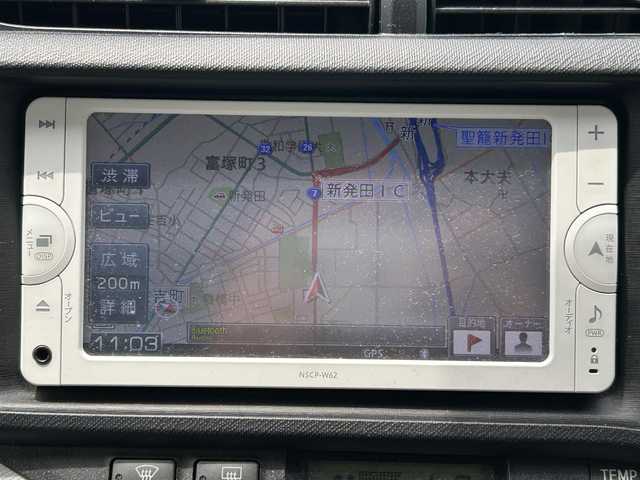 トヨタ アクア S 新潟県 2013(平25)年 10.4万km コバルトブルーメタリック 純正ナビ/（Bluetooth、ワンセグ、FM/AM、CD/DVD）/ETC（Panasonic：ECO　Mood）/純正フロアマット/LEDライト/スペアキー/プッシュスタート/スマートキー/横滑り防止/ABS