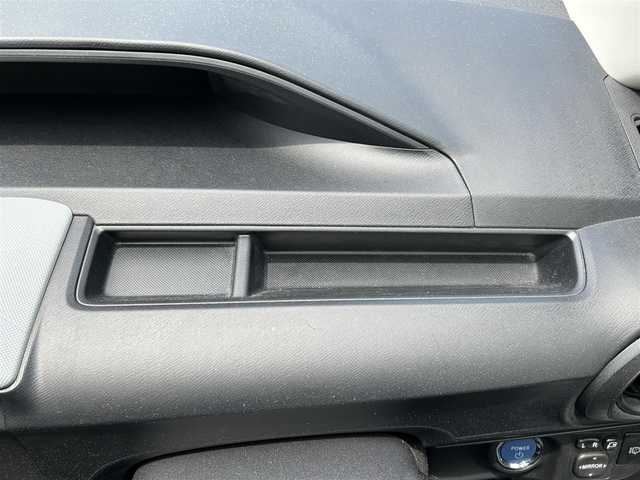 トヨタ アクア S 新潟県 2013(平25)年 10.4万km コバルトブルーメタリック 純正ナビ/（Bluetooth、ワンセグ、FM/AM、CD/DVD）/ETC（Panasonic：ECO　Mood）/純正フロアマット/LEDライト/スペアキー/プッシュスタート/スマートキー/横滑り防止/ABS