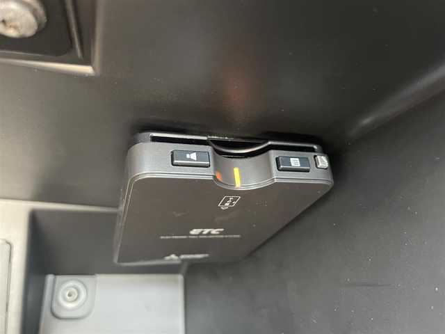 フィアット ５００ 1．2 カルト 静岡県 2021(令3)年 1.3万km GRIGIO QUARZO 純正ディスプレイオーディオ/・Bluetooth/AppleCarPlay/androidauto/AM/FM/クルーズコントロール/社外ドライブレコーダー（前方）/ステアリングスイッチ/シティモード/純正16インチAW/ETC/USBポート（2個）