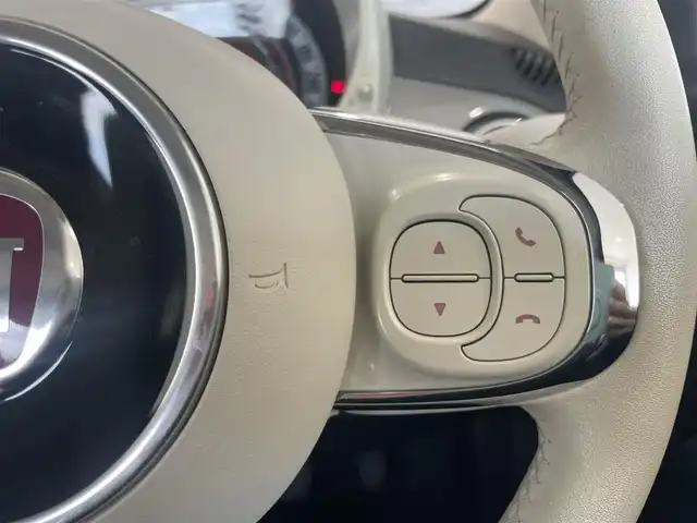 フィアット ５００ 1．2 カルト 静岡県 2021(令3)年 1.3万km GRIGIO QUARZO 純正ディスプレイオーディオ/・Bluetooth/AppleCarPlay/androidauto/AM/FM/クルーズコントロール/社外ドライブレコーダー（前方）/ステアリングスイッチ/シティモード/純正16インチAW/ETC/USBポート（2個）