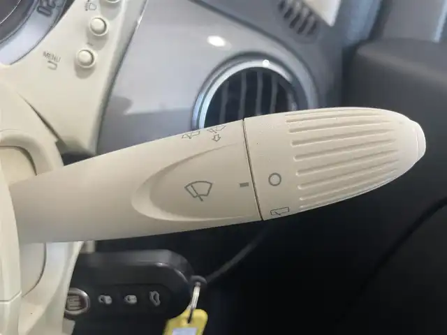 フィアット ５００ 1．2 カルト 静岡県 2021(令3)年 1.3万km GRIGIO QUARZO 純正ディスプレイオーディオ/・Bluetooth/AppleCarPlay/androidauto/AM/FM/クルーズコントロール/社外ドライブレコーダー（前方）/ステアリングスイッチ/シティモード/純正16インチAW/ETC/USBポート（2個）