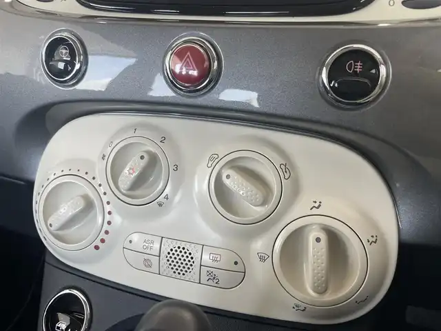 フィアット ５００ 1．2 カルト 静岡県 2021(令3)年 1.3万km GRIGIO QUARZO 純正ディスプレイオーディオ/・Bluetooth/AppleCarPlay/androidauto/AM/FM/クルーズコントロール/社外ドライブレコーダー（前方）/ステアリングスイッチ/シティモード/純正16インチAW/ETC/USBポート（2個）