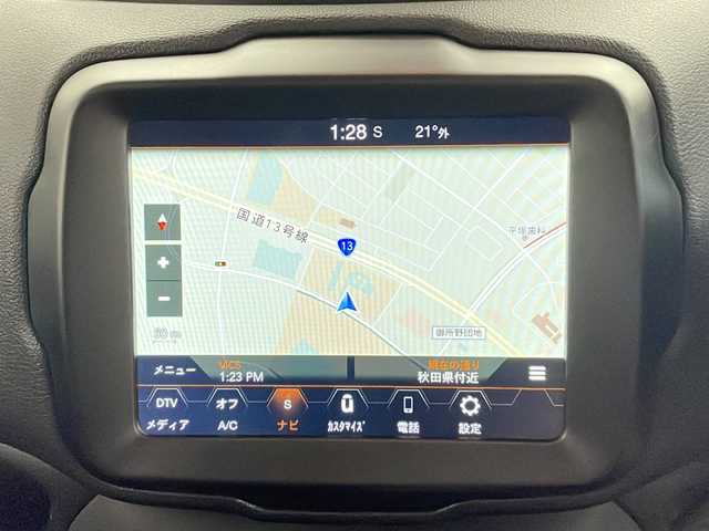 クライスラー・ジープ ジープ レネゲード トレイルホーク 秋田県 2021(令3)年 1万km グレー ４WD/純正ナビ【FM/AM/BT】　/バックカメラ　/フルセグＴＶ　/ＥＴＣ2.0/クルーズコントロール　/スマートキー　/プッシュスタート　/ＬＥＤヘッドライト　/オートライト　/自動パーキングブレーキ　/アイドリングストップ　/横滑り防止装置/前後ドライブレコーダー/オートエアコン /USBポート/レーンキープアシスト/コーナーセンサー/ヒルディセントコントロール/プシュスタート/クルーズコントロール/ライトレベライザー /スマートキー/クリアランスソナー /電格ミラー/純正フロアマット/ルーフレール/ウィンカーミラー /フォグライト /純正AW