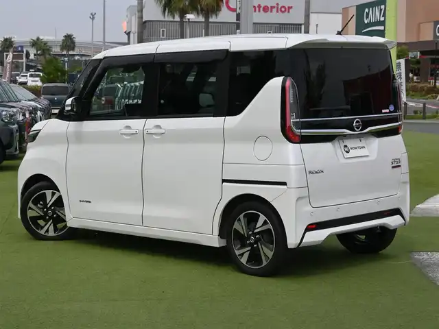 日産 ルークス HWS Gターボ プロパイロットED 千葉県 2021(令3)年 5.7万km ホワイトパール エマージェンシーブレーキ/プロパイロット/インテリジェントクルーズコントロール/両側パワースライドドア/9インチ純正メモリーナビ/地デジTV/【DVD/CD再生機能　Bluetooth接続】/アラウンドビューモニター/革巻きステアリング/LEDヘッドライト/フォグライト/ウインカーミラー/コーナーセンサー/純正15インチアルミホイル/サイド/カーテンエアバッグ/インテリジェントキー