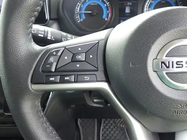 日産 ルークス HWS Gターボ プロパイロットED 千葉県 2021(令3)年 5.7万km ホワイトパール エマージェンシーブレーキ/プロパイロット/インテリジェントクルーズコントロール/両側パワースライドドア/9インチ純正メモリーナビ/地デジTV/【DVD/CD再生機能　Bluetooth接続】/アラウンドビューモニター/革巻きステアリング/LEDヘッドライト/フォグライト/ウインカーミラー/コーナーセンサー/純正15インチアルミホイル/サイド/カーテンエアバッグ/インテリジェントキー