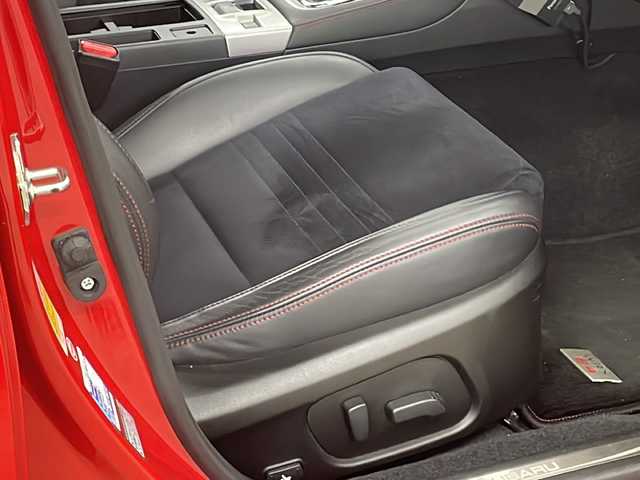 スバル ＷＲＸ Ｓ４ 2．0GT‐S アイサイト 道央・札幌 2014(平26)年 3.6万km ライトニングレッド /4WD//純正メモリーナビ/  (DVD/CD/フルセグTV/Bluetooth)//バックカメラ//アイサイト//衝突軽減ブレーキ//レーンキープアシスト//レーダークルーズコントロール//前席パワーシート//ハーフレザーシート//パドルシフト//革巻きステアリング//LEDヘッドライト//フォグライト//横滑り防止装置//ウィンカーミラー//電動格納ミラー//社外レーダー//ドライブレコーダー//ETC//純正ドアバイザー//純正フロアマット//スマートキー//エンジンプッシュスタート//スペアキー//社外18インチアルミホイール(RAYS)//冬タイヤ積み込み/ / (215/50R17、6mm、社外AW)//取扱説明書/保証書