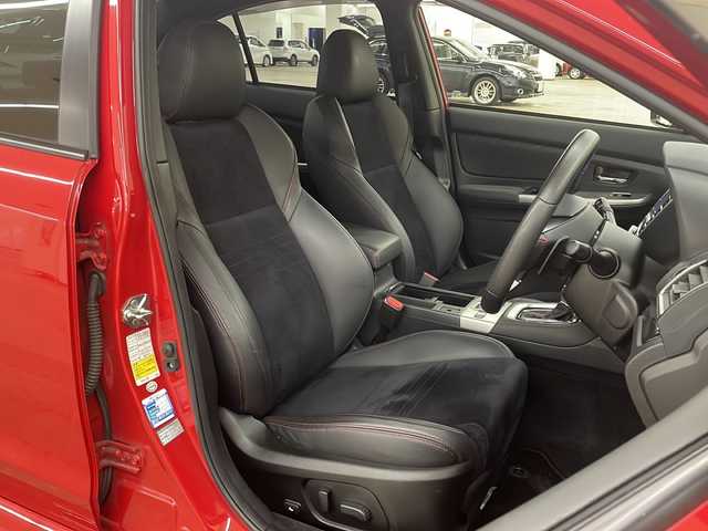 スバル ＷＲＸ Ｓ４ 2．0GT‐S アイサイト 道央・札幌 2014(平26)年 3.6万km ライトニングレッド /4WD//純正メモリーナビ/  (DVD/CD/フルセグTV/Bluetooth)//バックカメラ//アイサイト//衝突軽減ブレーキ//レーンキープアシスト//レーダークルーズコントロール//前席パワーシート//ハーフレザーシート//パドルシフト//革巻きステアリング//LEDヘッドライト//フォグライト//横滑り防止装置//ウィンカーミラー//電動格納ミラー//社外レーダー//ドライブレコーダー//ETC//純正ドアバイザー//純正フロアマット//スマートキー//エンジンプッシュスタート//スペアキー//社外18インチアルミホイール(RAYS)//冬タイヤ積み込み/ / (215/50R17、6mm、社外AW)//取扱説明書/保証書
