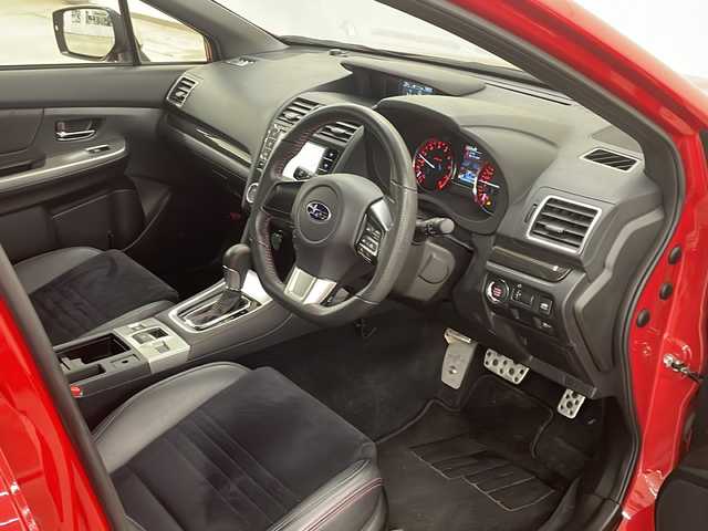 スバル ＷＲＸ Ｓ４ 2．0GT‐S アイサイト 道央・札幌 2014(平26)年 3.6万km ライトニングレッド /4WD//純正メモリーナビ/  (DVD/CD/フルセグTV/Bluetooth)//バックカメラ//アイサイト//衝突軽減ブレーキ//レーンキープアシスト//レーダークルーズコントロール//前席パワーシート//ハーフレザーシート//パドルシフト//革巻きステアリング//LEDヘッドライト//フォグライト//横滑り防止装置//ウィンカーミラー//電動格納ミラー//社外レーダー//ドライブレコーダー//ETC//純正ドアバイザー//純正フロアマット//スマートキー//エンジンプッシュスタート//スペアキー//社外18インチアルミホイール(RAYS)//冬タイヤ積み込み/ / (215/50R17、6mm、社外AW)//取扱説明書/保証書