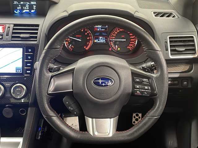 スバル ＷＲＸ Ｓ４ 2．0GT‐S アイサイト 道央・札幌 2014(平26)年 3.6万km ライトニングレッド /4WD//純正メモリーナビ/  (DVD/CD/フルセグTV/Bluetooth)//バックカメラ//アイサイト//衝突軽減ブレーキ//レーンキープアシスト//レーダークルーズコントロール//前席パワーシート//ハーフレザーシート//パドルシフト//革巻きステアリング//LEDヘッドライト//フォグライト//横滑り防止装置//ウィンカーミラー//電動格納ミラー//社外レーダー//ドライブレコーダー//ETC//純正ドアバイザー//純正フロアマット//スマートキー//エンジンプッシュスタート//スペアキー//社外18インチアルミホイール(RAYS)//冬タイヤ積み込み/ / (215/50R17、6mm、社外AW)//取扱説明書/保証書