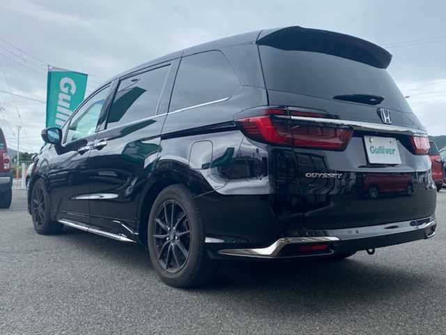ホンダ オデッセイ アブソルート 兵庫県 2021(令3)年 4.1万km プレミアムスパークルブラックパール 純正9インチナビ/(CD/DVD/BT/AM/FM)/フルセグテレビ/全方位モニター/アイドリングストップ/クルーズコントロール/ドアバイザー/プッシュスタート/両側パワースライドドア/ETC/ハーフレザーシート/パドルシフト