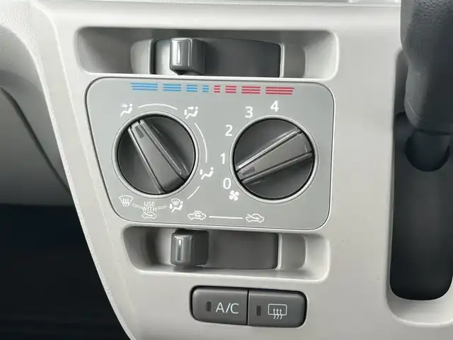 トヨタ ピクシスエポック X SAⅢ 岩手県 2018(平30)年 3.3万km パールホワイトⅢ スマートアシスト３　衝突回避支援機能　認識支援機能　運転負荷軽減機能　駐車支援機能　純正ナビ　Ｂｌｕｅｔｏｏｔｈ　ＣＤ再生　ＴＶ　ＥＴＣ　リモコンキー　ＬＥＤライト　コーナーセンサー　オートハイビーム