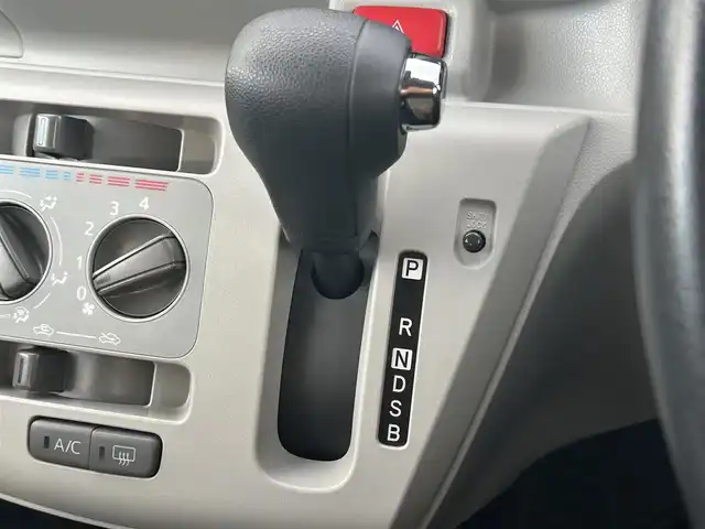 トヨタ ピクシスエポック X SAⅢ 岩手県 2018(平30)年 3.3万km パールホワイトⅢ スマートアシスト３　衝突回避支援機能　認識支援機能　運転負荷軽減機能　駐車支援機能　純正ナビ　Ｂｌｕｅｔｏｏｔｈ　ＣＤ再生　ＴＶ　ＥＴＣ　リモコンキー　ＬＥＤライト　コーナーセンサー　オートハイビーム