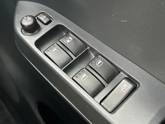 トヨタ ピクシスエポック X SAⅢ 岩手県 2018(平30)年 3.3万km パールホワイトⅢ スマートアシスト３　衝突回避支援機能　認識支援機能　運転負荷軽減機能　駐車支援機能　純正ナビ　Ｂｌｕｅｔｏｏｔｈ　ＣＤ再生　ＴＶ　ＥＴＣ　リモコンキー　ＬＥＤライト　コーナーセンサー　オートハイビーム