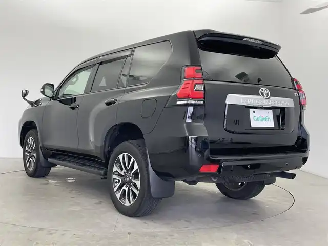 トヨタ ランドクルーザー プラド TX Lパッケージ 富山県 2023(令5)年 2.8万km ブラック 純正メモリナビ /フルセグTV/Bluetooth/ETC2.0/バックカメラ/サンルーフ/ブラックレザーシート /シートヒーター/ベンチレーション/パワーシート /レーダークルーズコントロール/LEDオートライト/オートハイビーム/トヨタセーフティセンス/純正19インチアルミ/純正フロアマット