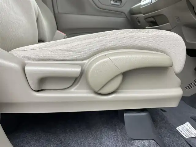 ホンダ Ｎ ＷＧＮ G Aパッケージ 愛知県 2015(平27)年 4.7万km プレミアムホワイトパール ワンオーナー/KENWOOD7インチナビ/・フルセグ/・Bluetooth/・DVD/CD/SD/あんしんパッケージ/ ・シティブレーキアクティブシステム/・前席用i-サイドエアバッグシステム〈容量変化タイプ〉＋サイドカーテンエアバッグシステム〈前席/後席対応〉/スペアキー/ヒルスタートアシスト機能/ディスチャージヘッドライト（オートライトコントロール付）