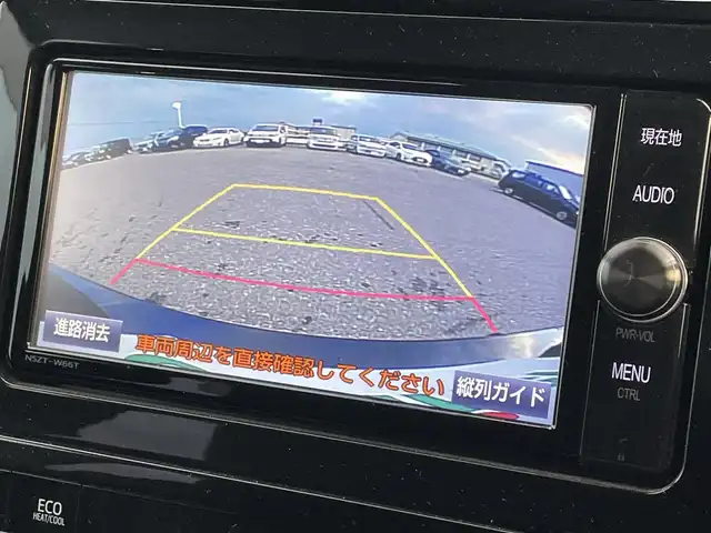 トヨタ プリウス Sセーフティプラス 滋賀県 2017(平29)年 3.5万km アティチュードブラックマイカ 純正SDナビ/・AM/FM/・CD/DVD/・Bluetooth/・フルセグTV/バックカメラ/ステアリングスイッチ/革巻きステアリング/ビルトインETC/前方ドライブレコーダー/プリクラッシュセーフティ/レーンディパーチャーアラート/アダプティブクルーズコントロール/インテリジェンスクリアランスソナー/ふらつき検知/ヘッドアップディスプレイ/オートハイビーム/オートマチックヘッドライト/LEDヘッドライト/フォグランプ/オートリトラミラー