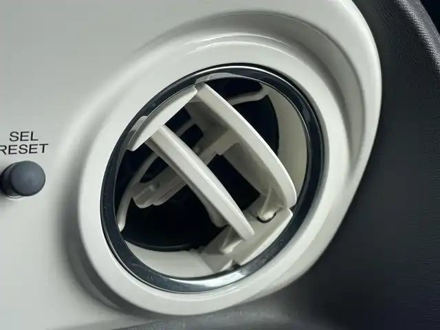 ホンダ Ｎ ＯＮＥ スタンダード･L ホワイトクラッシースタイル 千葉県 2019(令1)年 4.9万km サーフブルー ワンオーナー/特別使用車/スマートキーx2個/シティブレーキサポート/前後ドライブレコーダー/パールホワイトアクセントモール/専用ファブリックシート/シートヒーター/ギャザーズナビゲーション/フルセグ・Bluetooth/バックカメラ/イオンエアコン/オートリトラクトミラー/オートライト/ETCユニット/スタットレス4本積込/保証書・取説